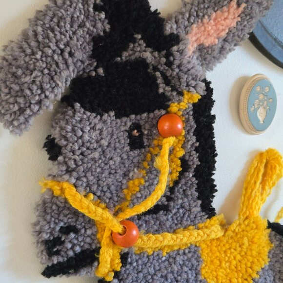 3/$100🫶 Vintage 1970s Woven Donkey Wall Hanging – Mid Century Textile Art - Picture 4 of 5